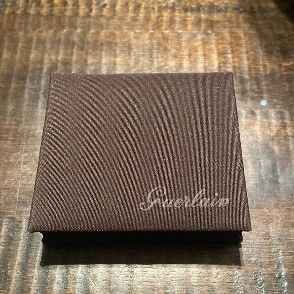 GUERLAIN DIVINORA MINI PALETTE POUDRE N° 10
ROSE D'OR N°60 BRUN MORDORÉ N° 43 - Picture 1 of 5